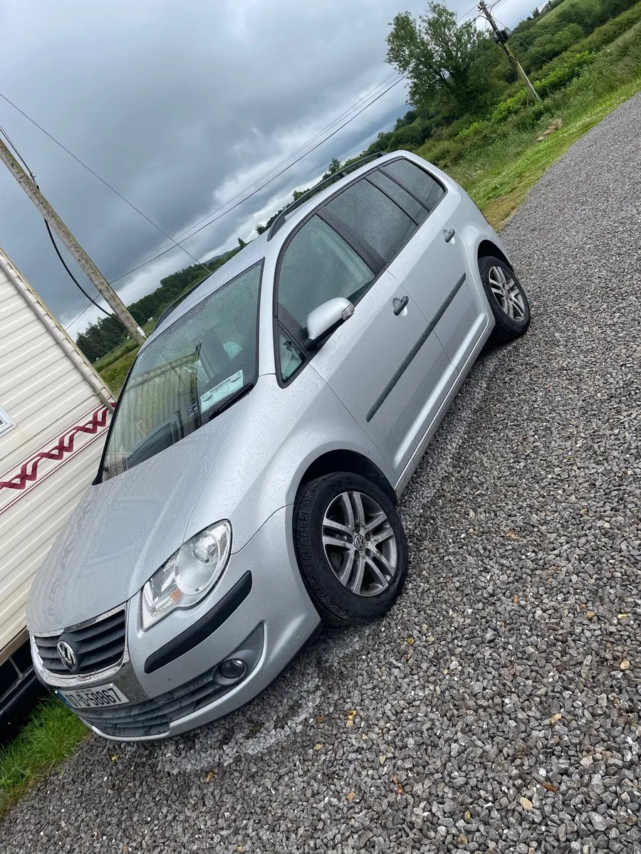 Volkswagen Touran 2007 1.9tdi - Image 1