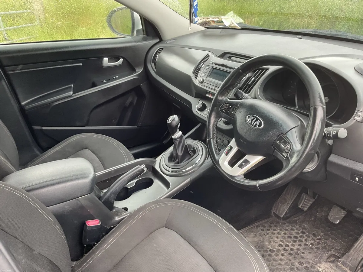 2013 Kia sportage SUV 1.6 diesel - Image 4