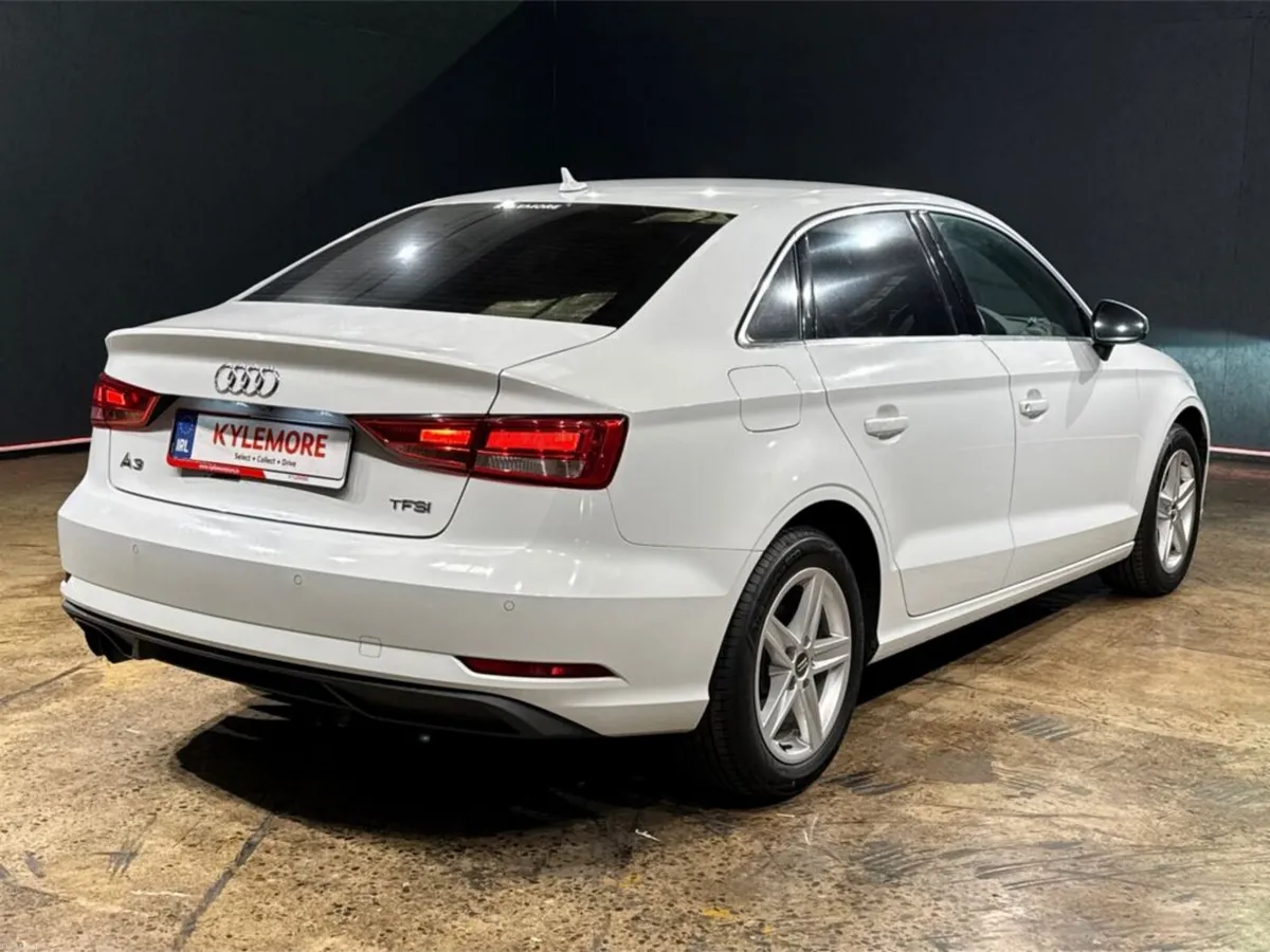 Audi A3 1.4 TFSI AUTOMATIC SALOON - FACTORY ALLOYS - Image 4