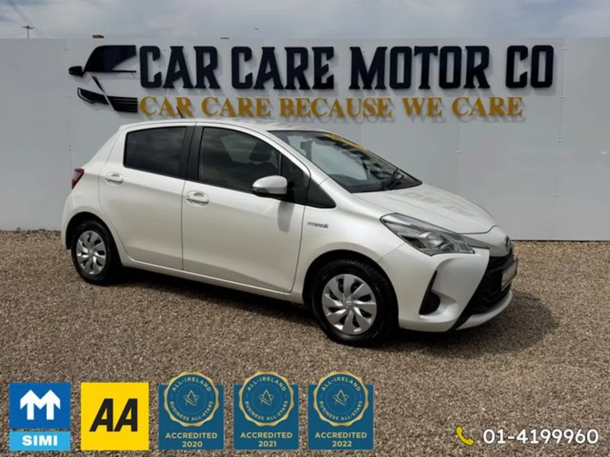 Toyota Yaris 2017 Yaris 1.2 Hybrid - Image 1
