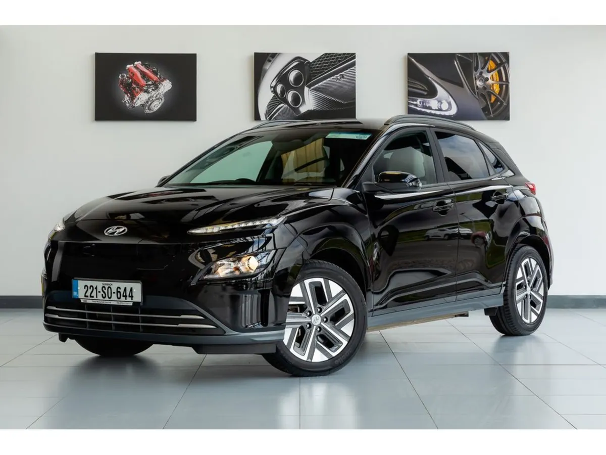 Hyundai KONA Premium 39KW 5DR Auto - Image 1
