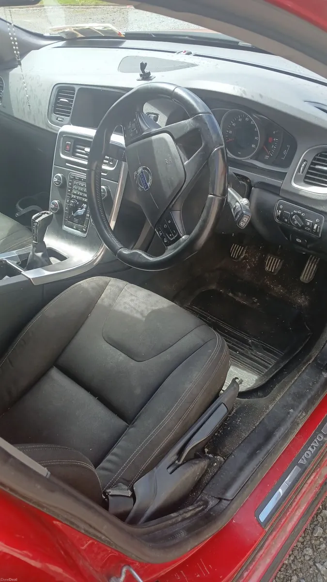 Volvo V60 2015 - Image 3