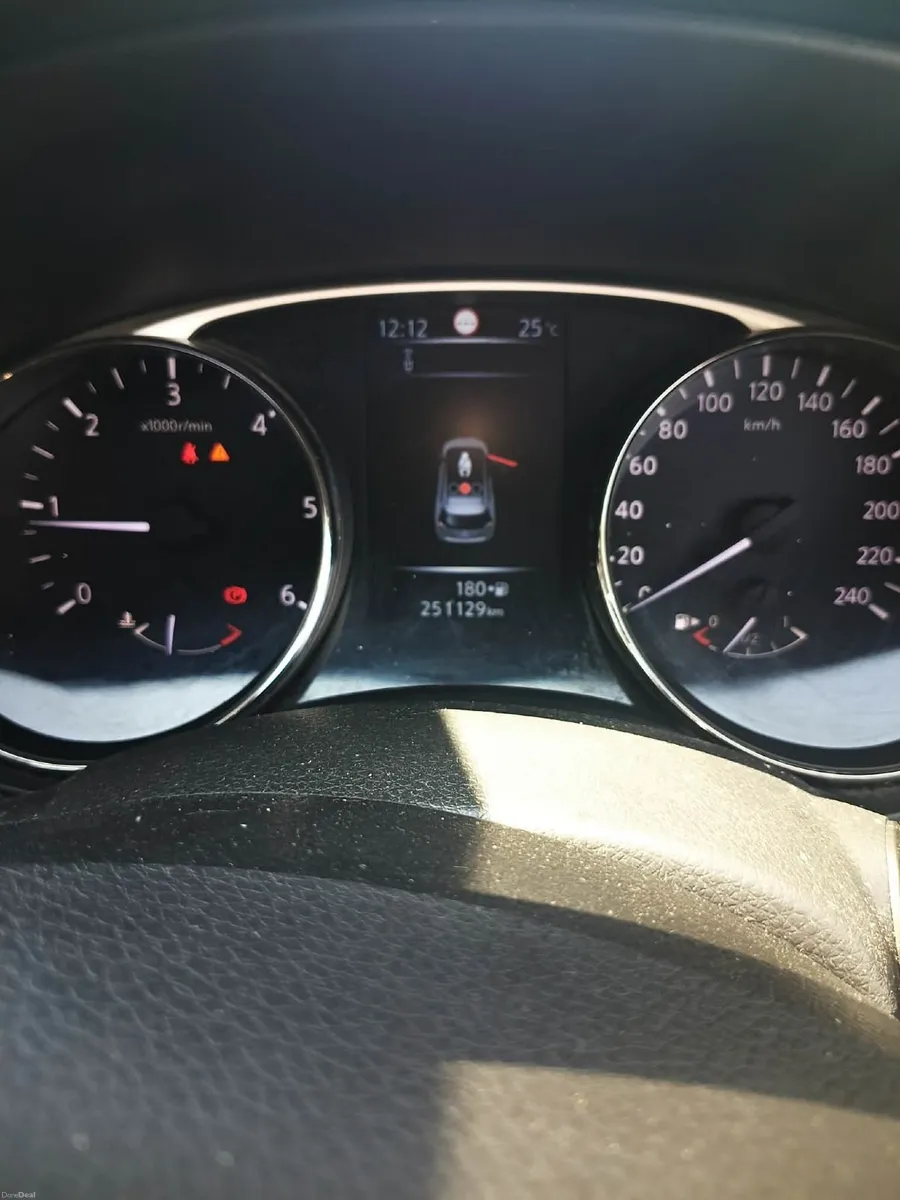 Nissan X-Trail 2016 7 seater - Image 4
