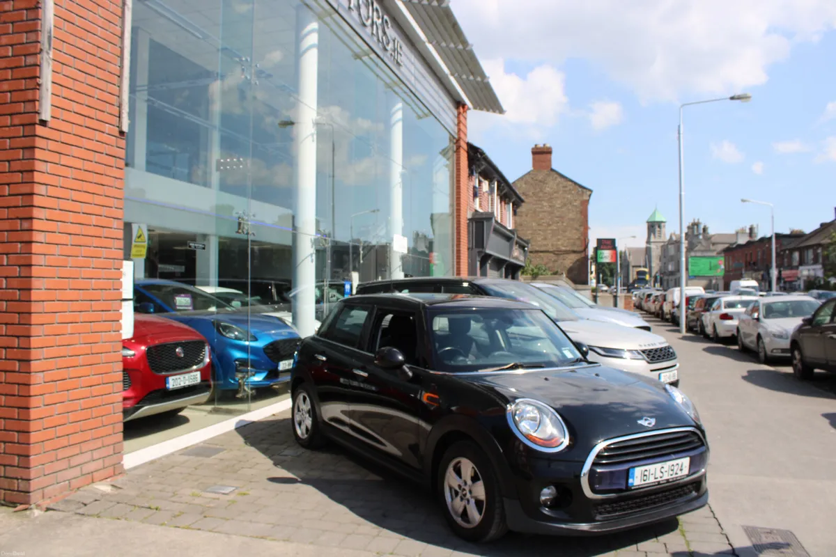 Mini Cooper 2016 - Image 3