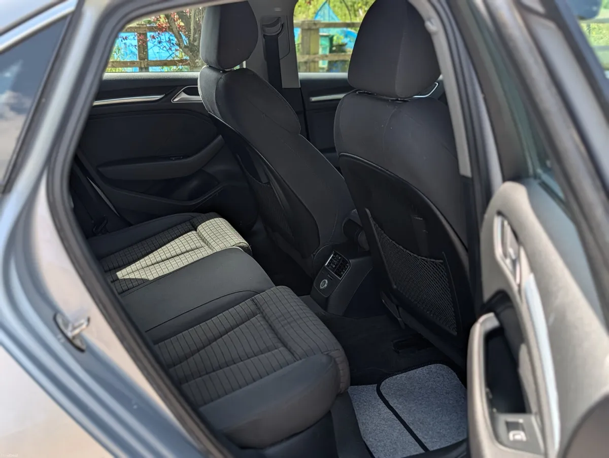 2017 Audi A3 1.6 D automatic FACELIFT MODEL - Image 6