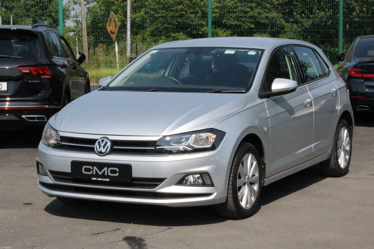 Volkswagen Polo 2019 ONLY 18836 KMS - Image 3