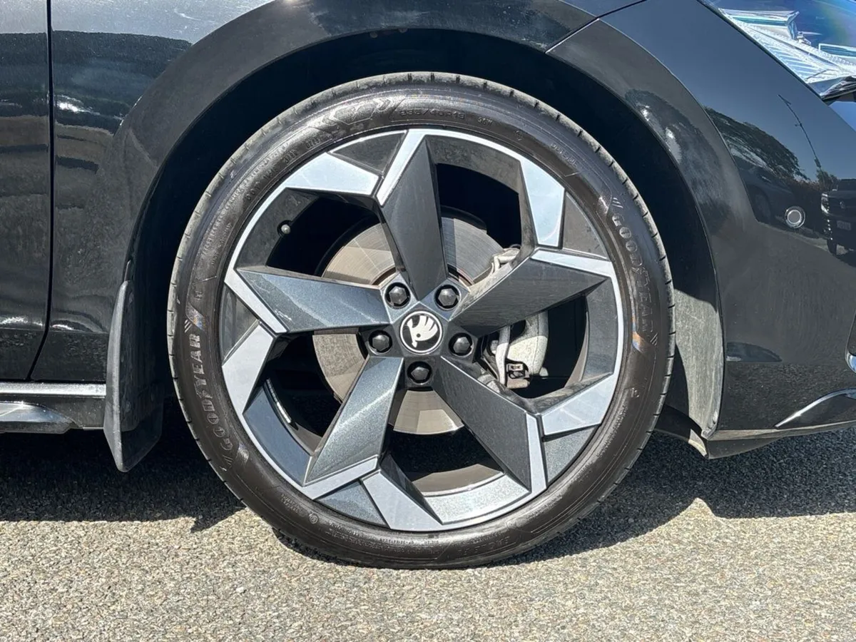 Skoda Superb Sportline 2.0 TDI 150HP DSG - Image 5