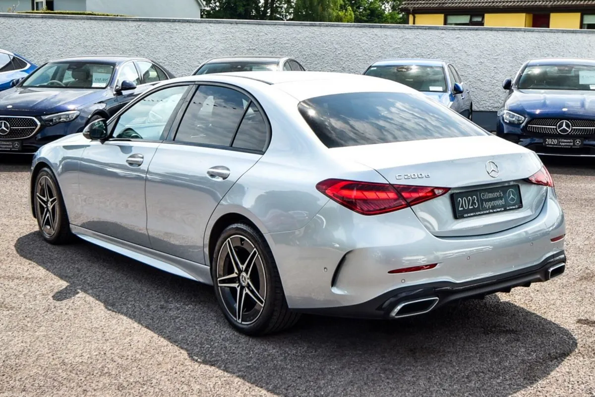 Mercedes-Benz C-Class C200d AMG Night Pack Auto - Image 4