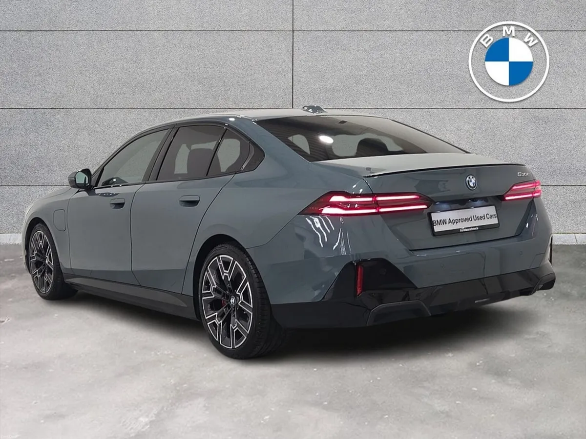 BMW 5-Series 530e M Sport Pro Saloon - Image 3