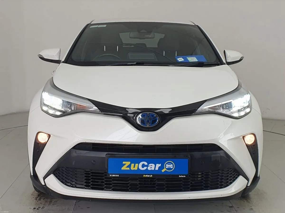 Toyota C-HR 1.8 HYBRID SPORT - Image 2