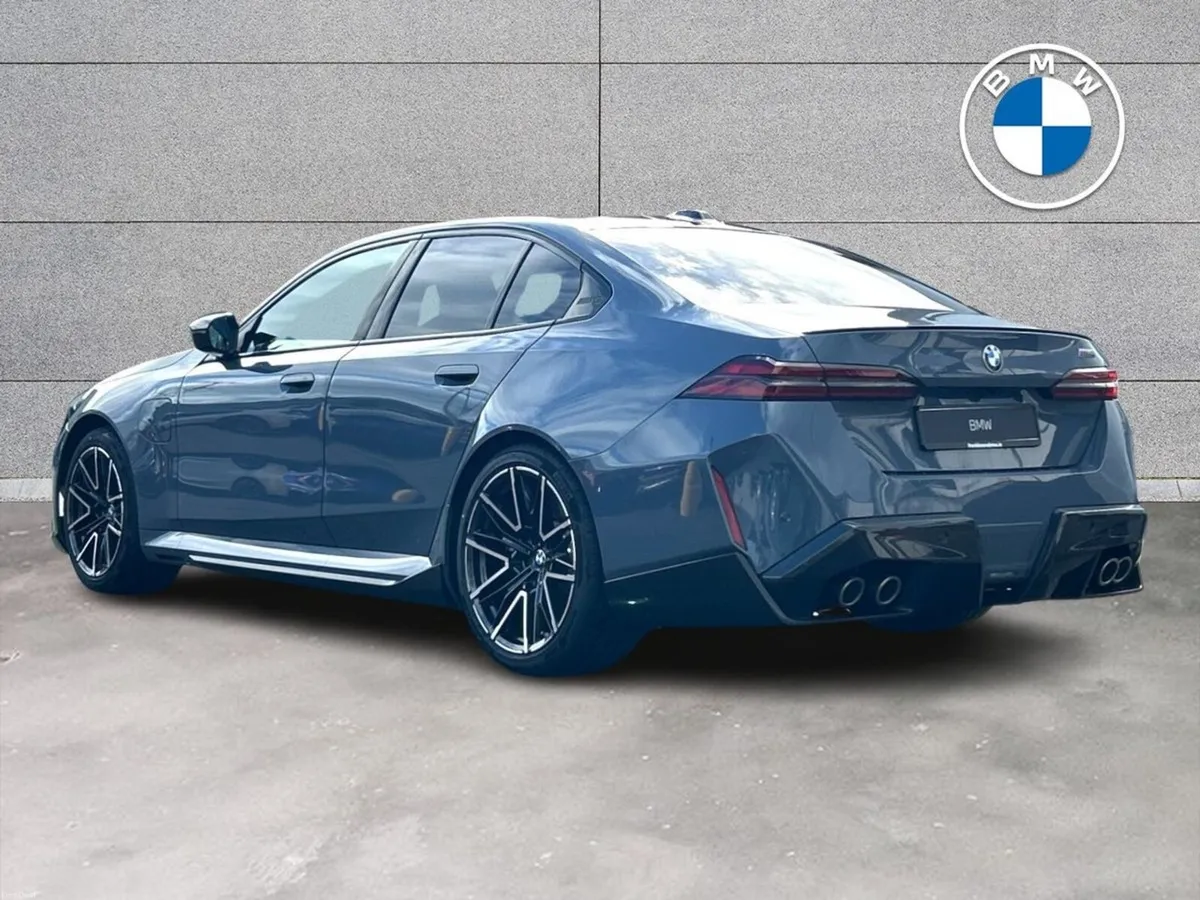 BMW M5 G90 M5 - Image 2