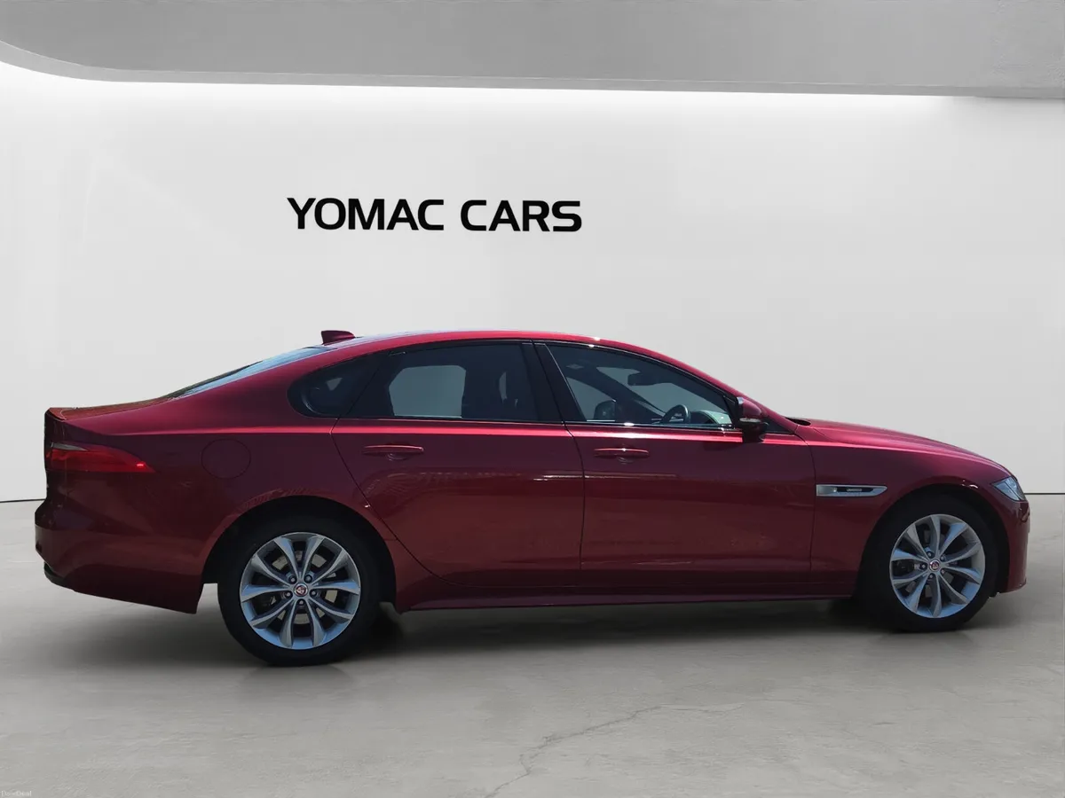 JAGUAR XF R-SPORT 2017 2.0D AUTO - Image 3