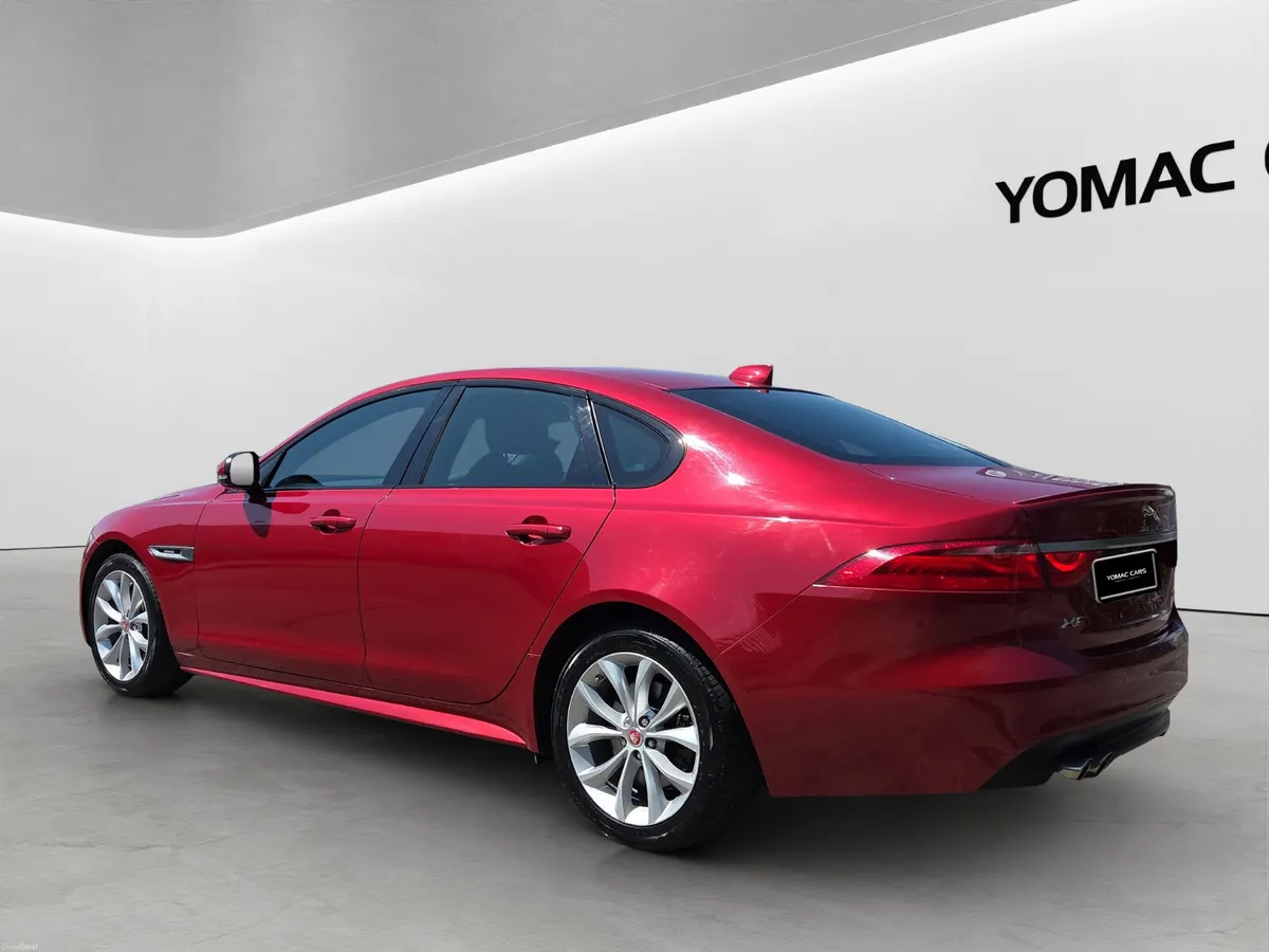 JAGUAR XF R-SPORT 2017 2.0D AUTO - Image 5