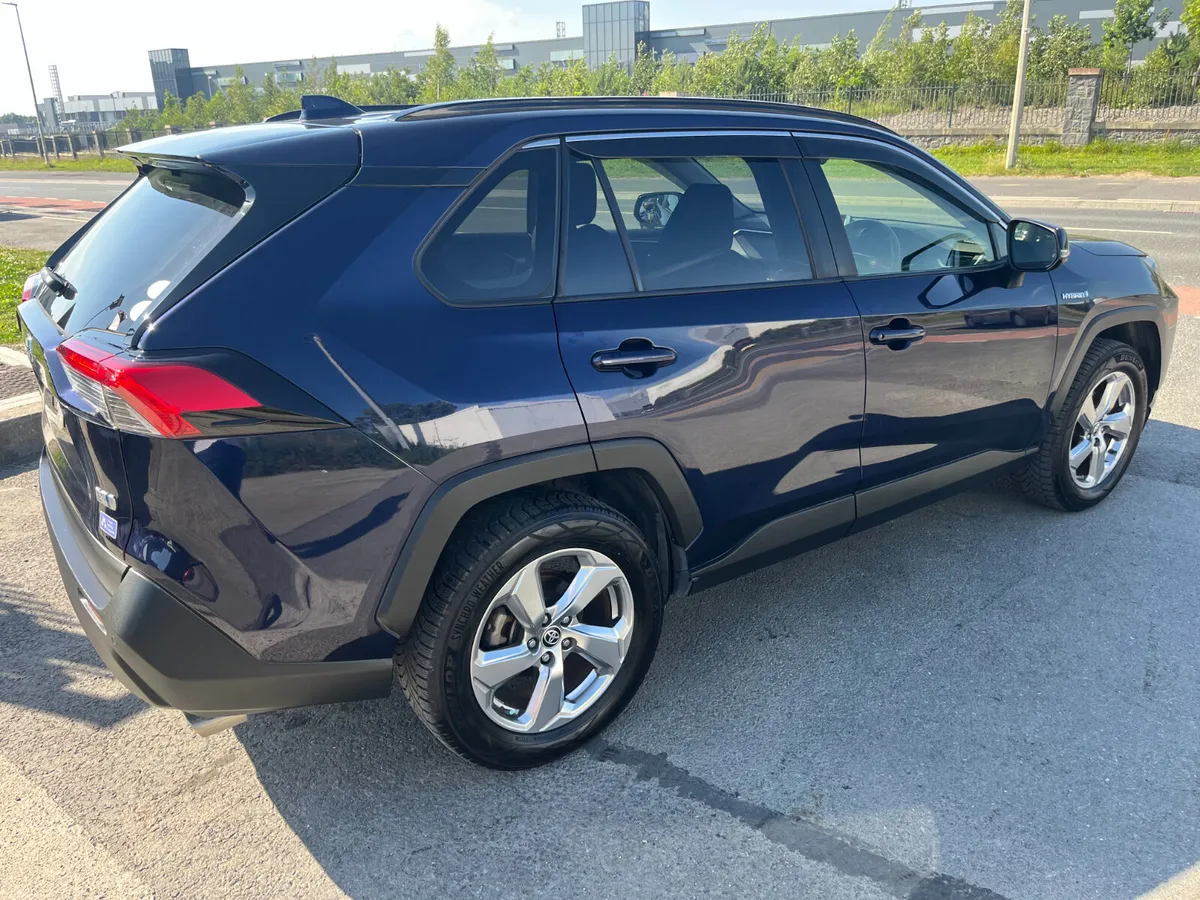 TOYOTA RAV 4 2020, 2.5 4WD HYBRID AUTO LOW KMS - Image 6