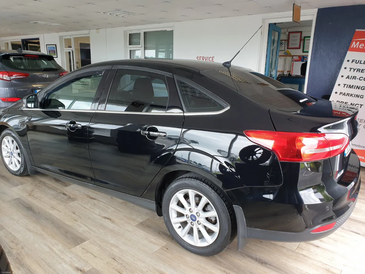 Ford Focus 1.5TDCI TITANIUM - Image 5