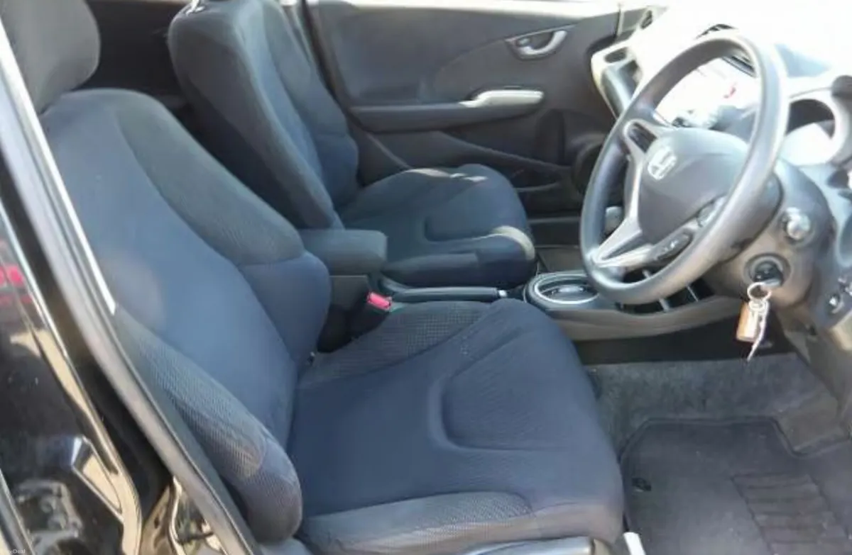 2012 Honda Fit Hybrid, Automatic, 1.3 Petrol - Image 2
