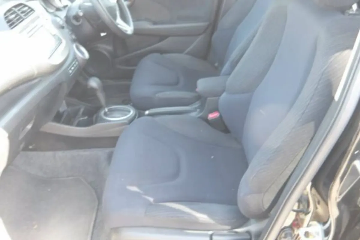 2012 Honda Fit Hybrid, Automatic, 1.3 Petrol - Image 3