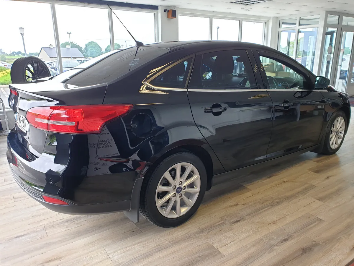 Ford Focus 1.5TDCI TITANIUM - Image 3