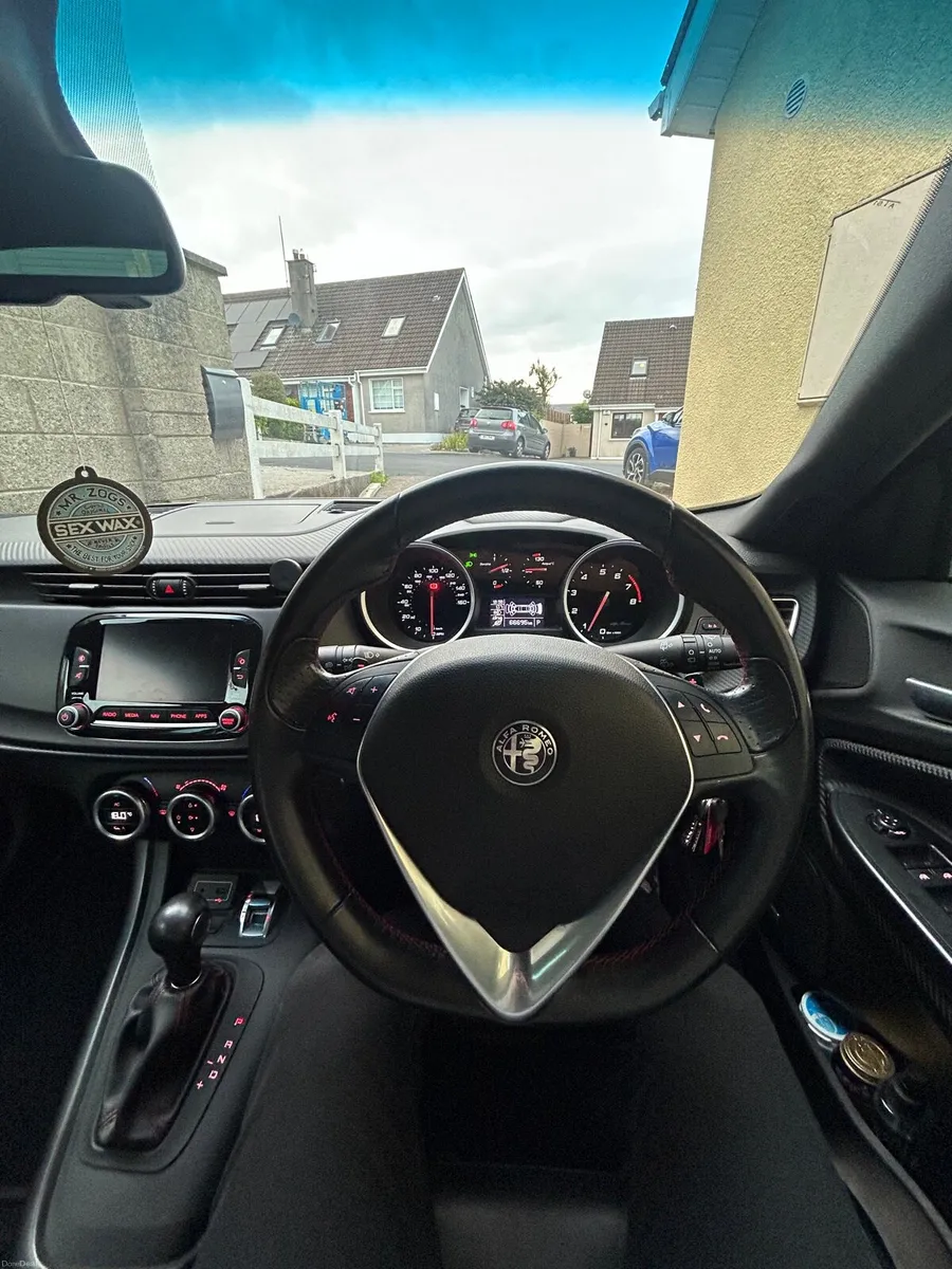 Alfa Romeo Giulietta Veloce (QV) - Image 4