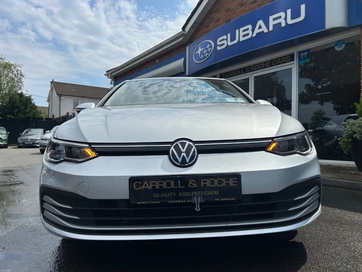 Volkswagen Golf TSI LIFE 130PS 5DR - Image 4