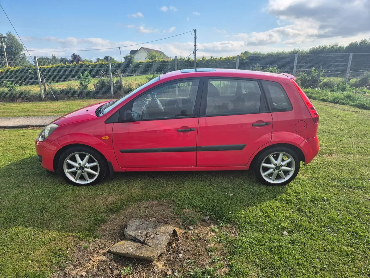Ford Fiesta 2006 - Image 1
