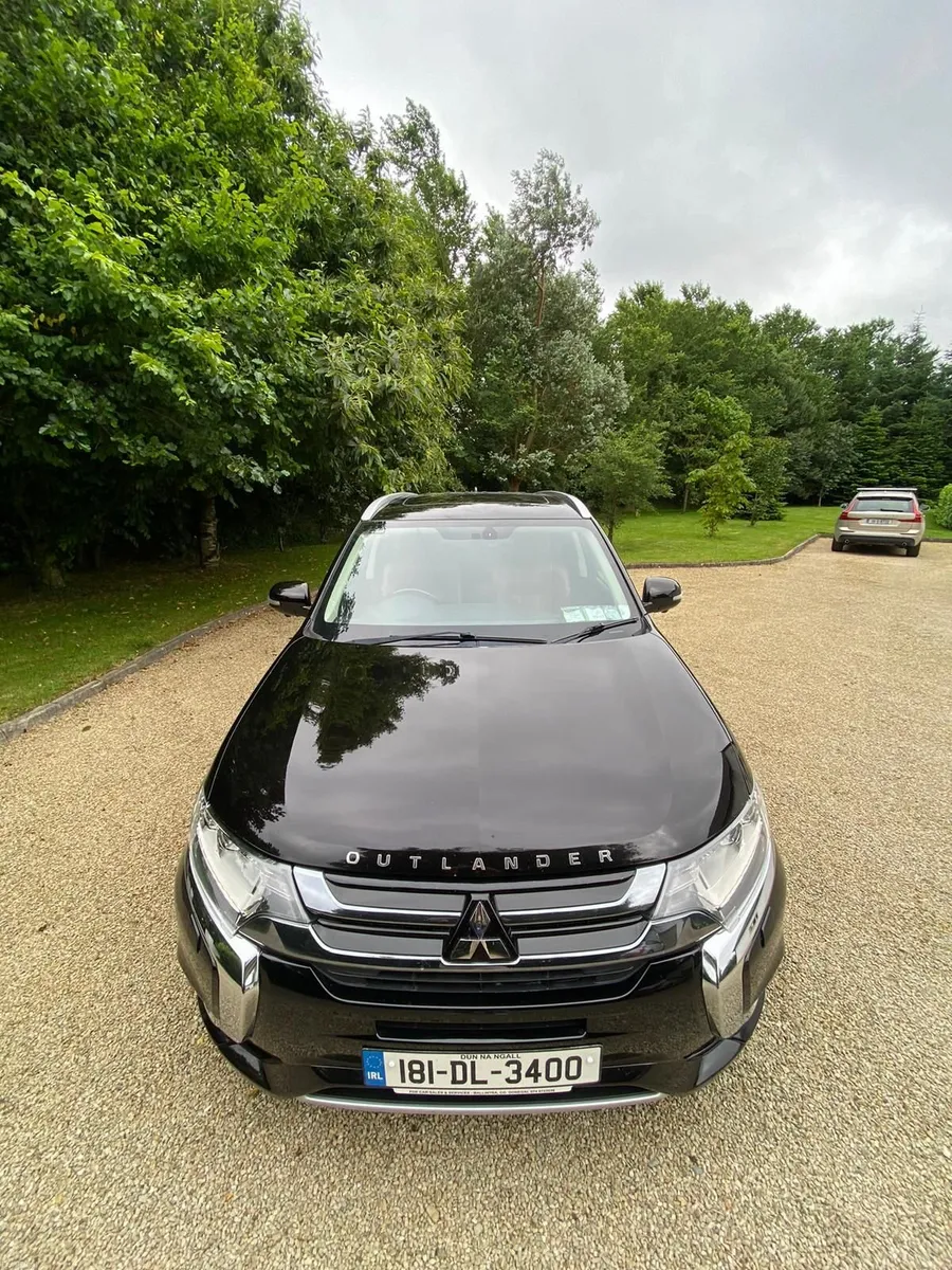 Mitsubishi Outlander 2018 - Image 1