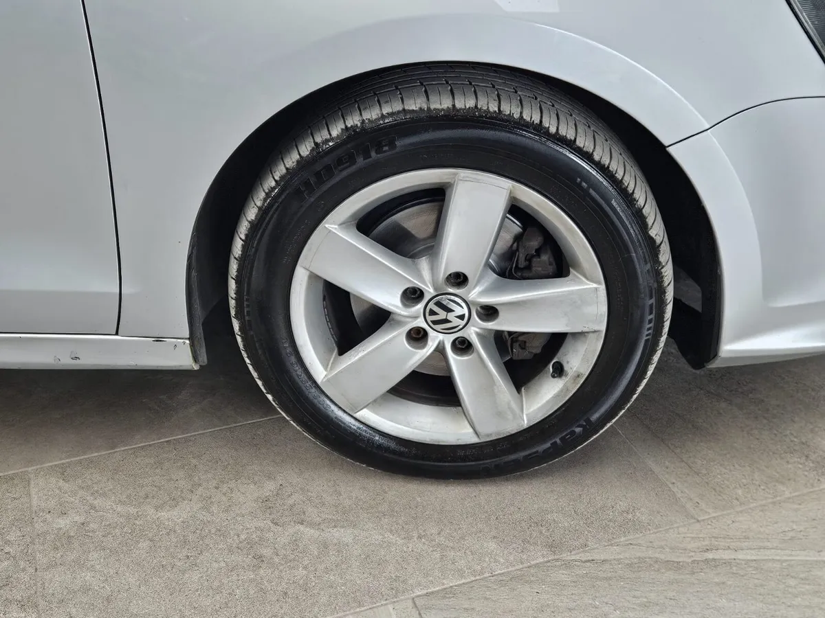 16 VOLKSWAGEN JETTA COMFORTLINE EDITION - Image 6