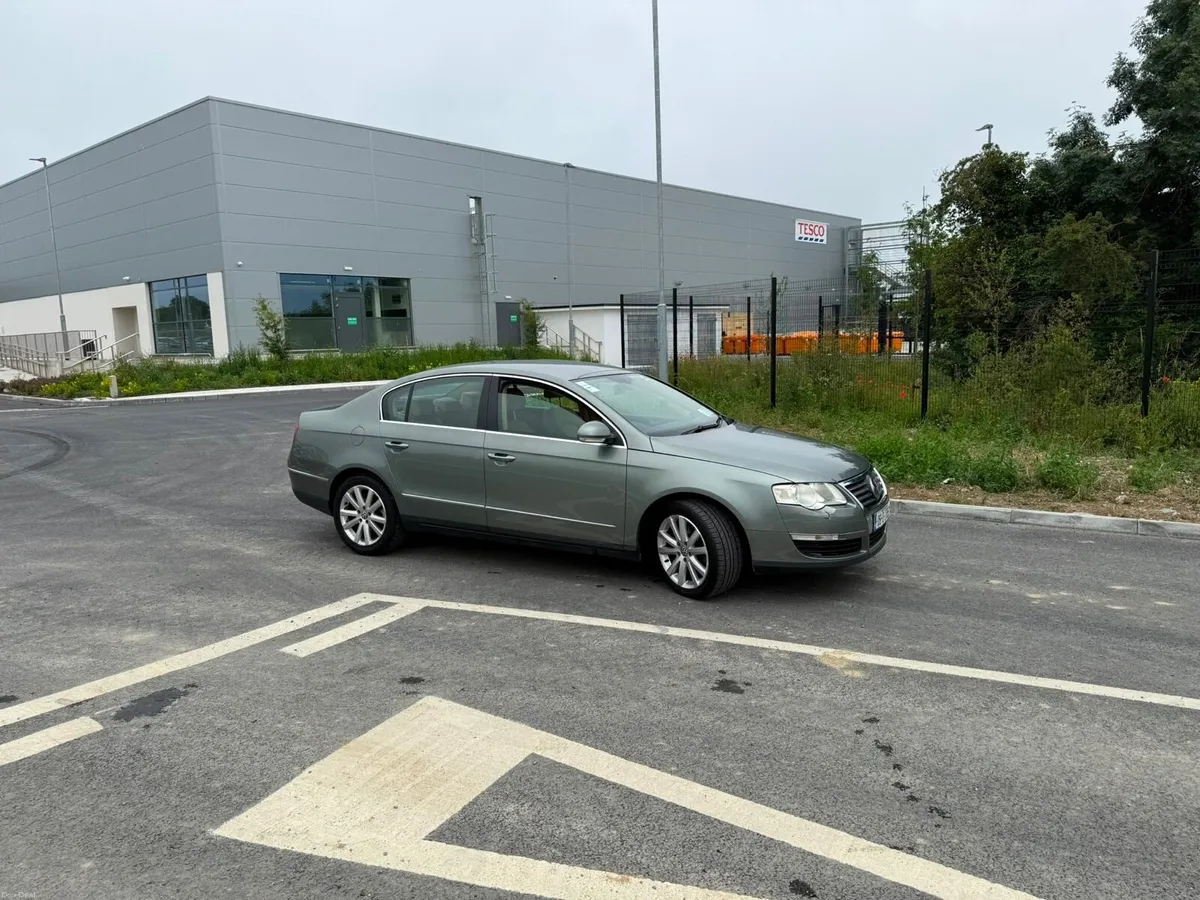 VOLKSWAGEN PASSAT 1.6FSI 4DR NCT AND TAX - Image 3