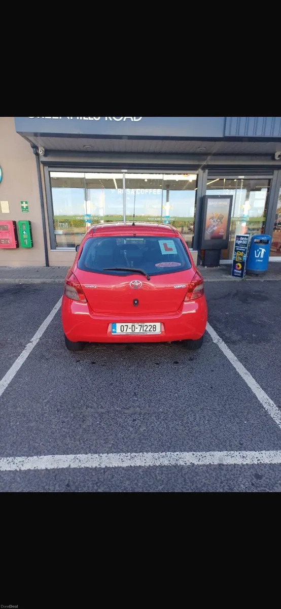 Toyota Yaris 2007 - Image 3