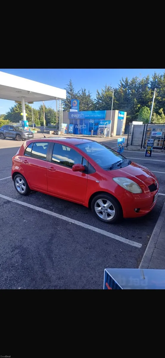 Toyota Yaris 2007 - Image 1