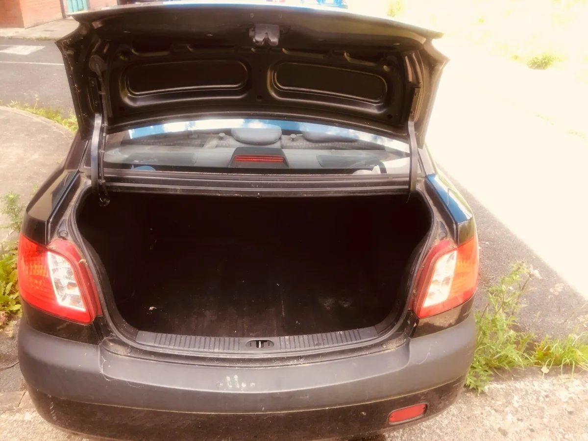 Kia rio model 2007 - Image 3