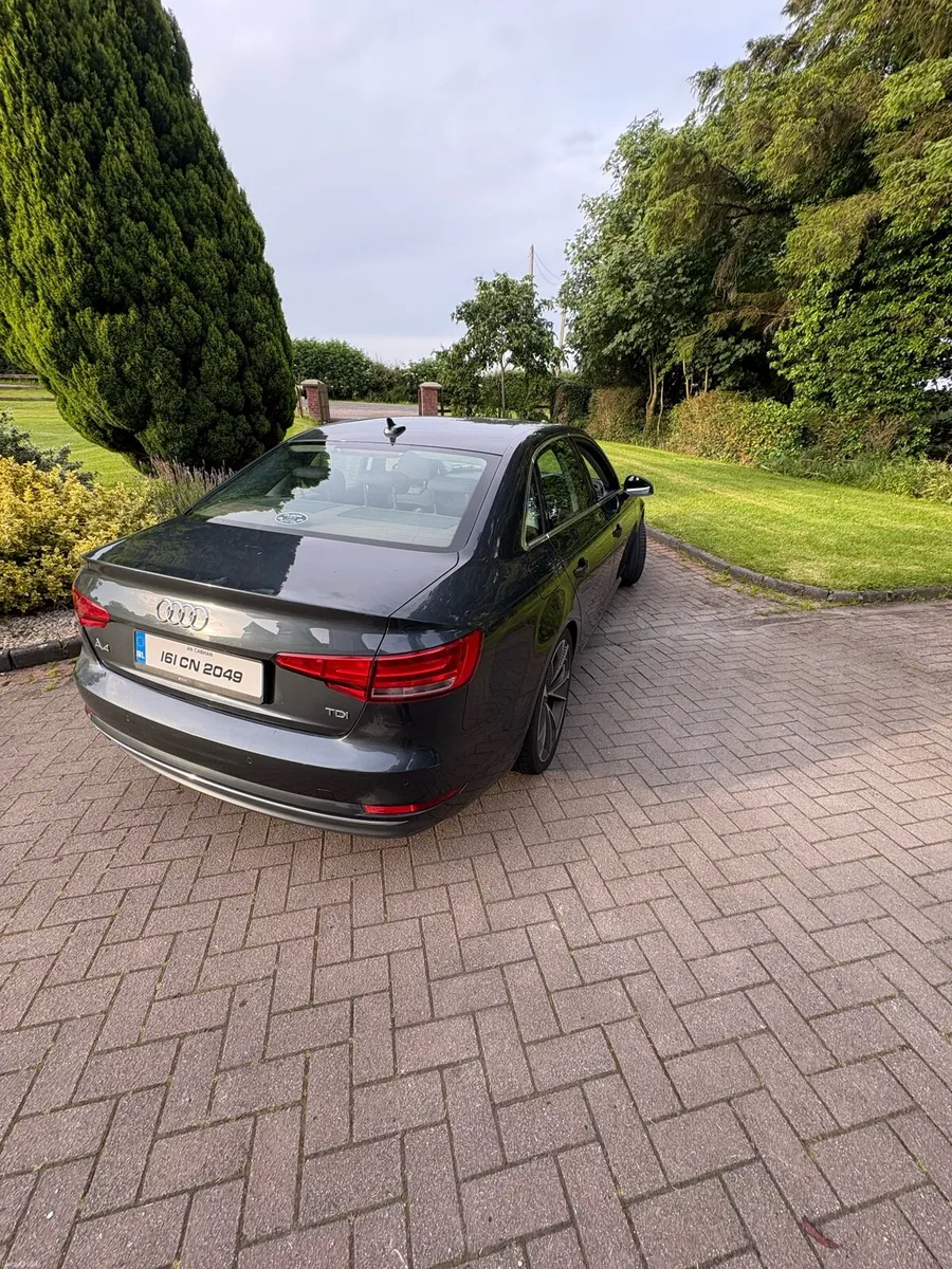 Audi A4 - Image 5
