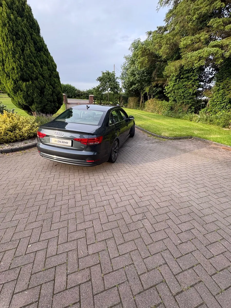 Audi A4 - Image 6