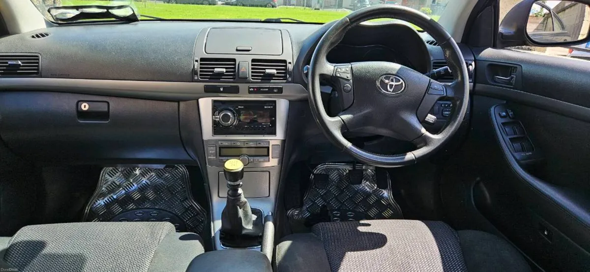 Car - Image 3