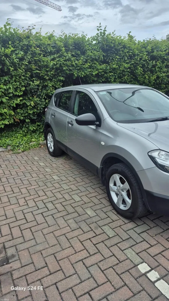 Car - Image 4