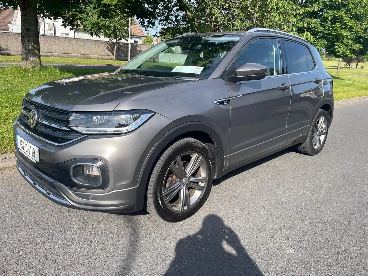 2019 Volkswagen T Cross R-Line - Image 2