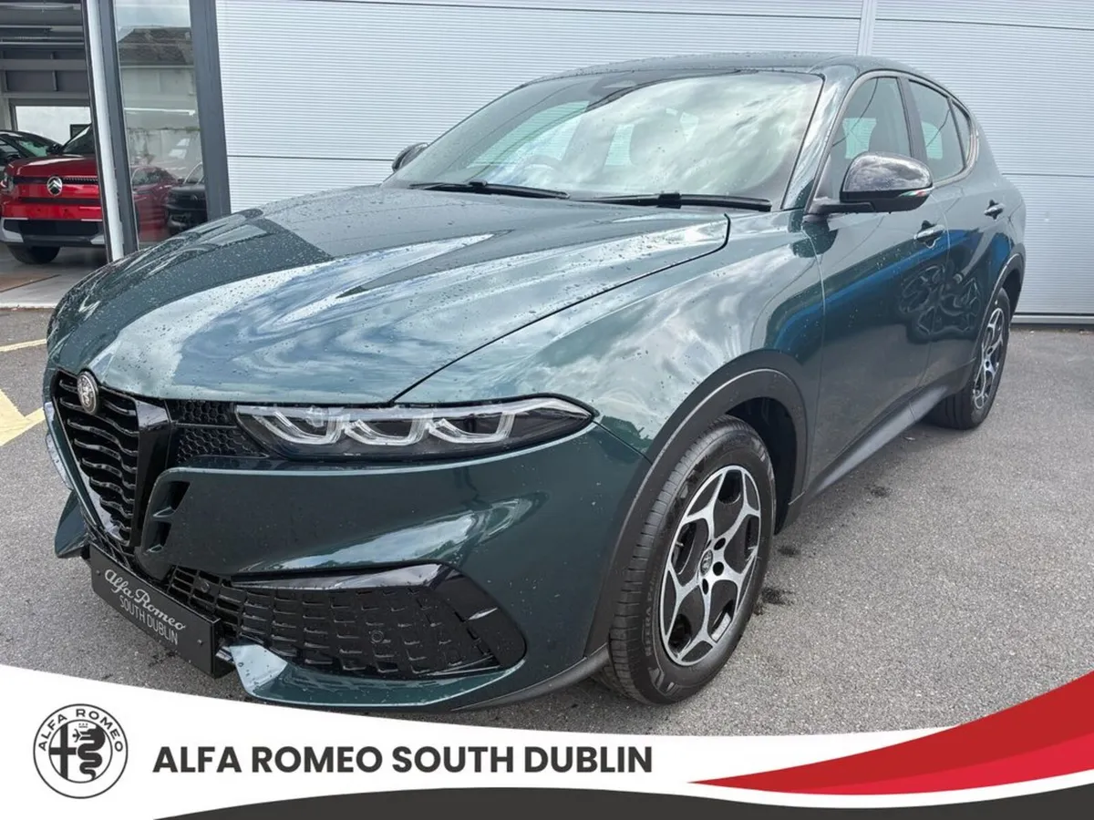 Alfa Romeo Tonale 1.5 Ibrida Auto FWD - Image 1