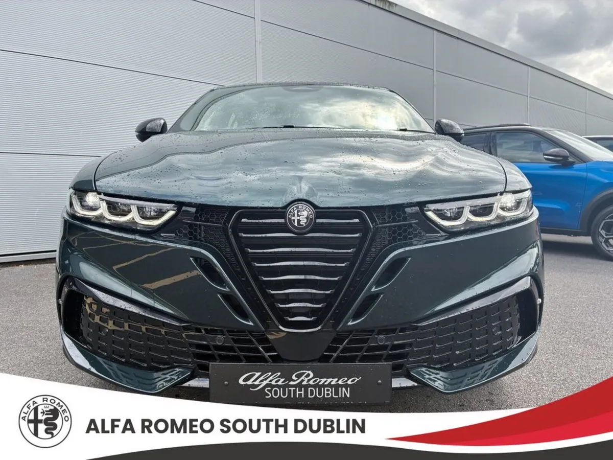 Alfa Romeo Tonale 1.5 Ibrida Auto FWD - Image 3
