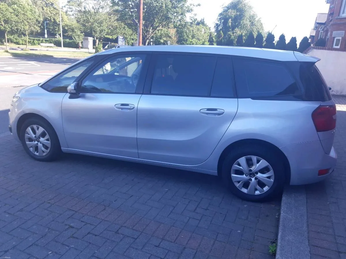 Citroen C4 pissaco 2015 7 seater - Image 2