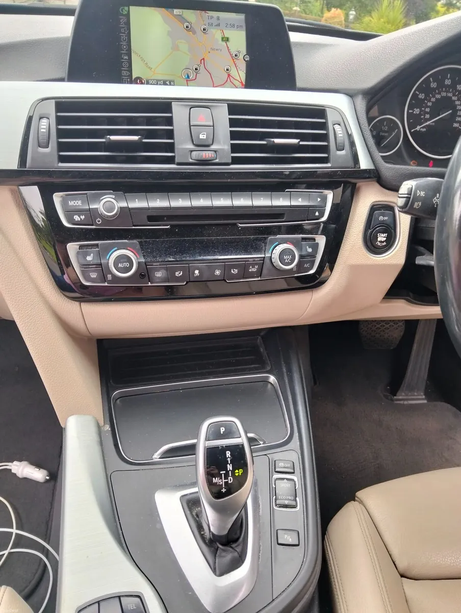BMW 3-Series 2017 - Image 4
