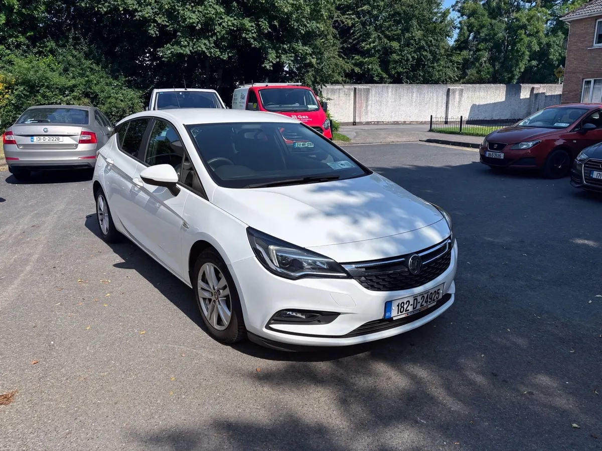 Vauxhall Astra 2018 - Image 1