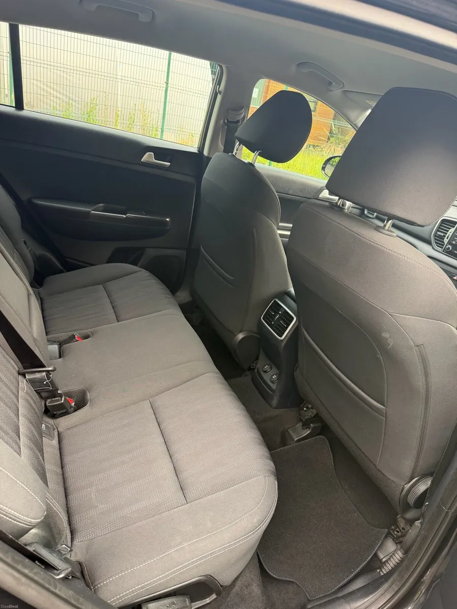 181 Kia Sportage Nct&Taxed - Image 4