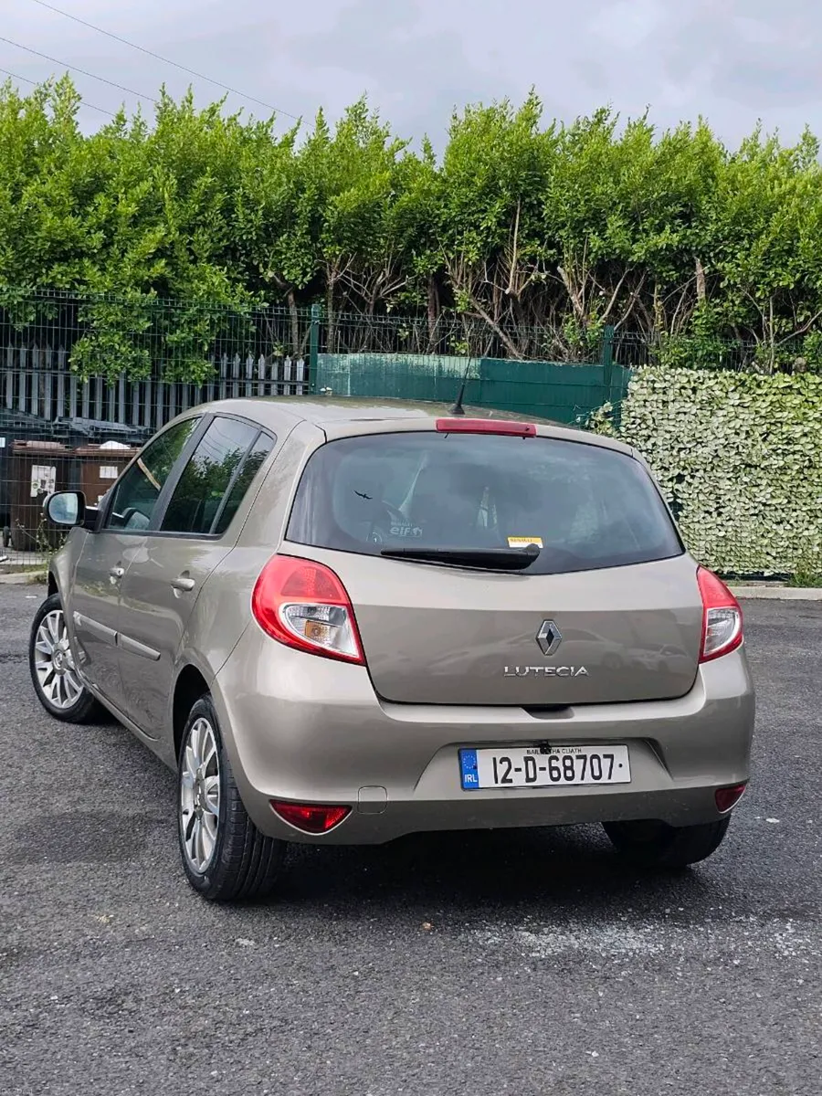 Renault Clio Automatic 2012 - Image 3