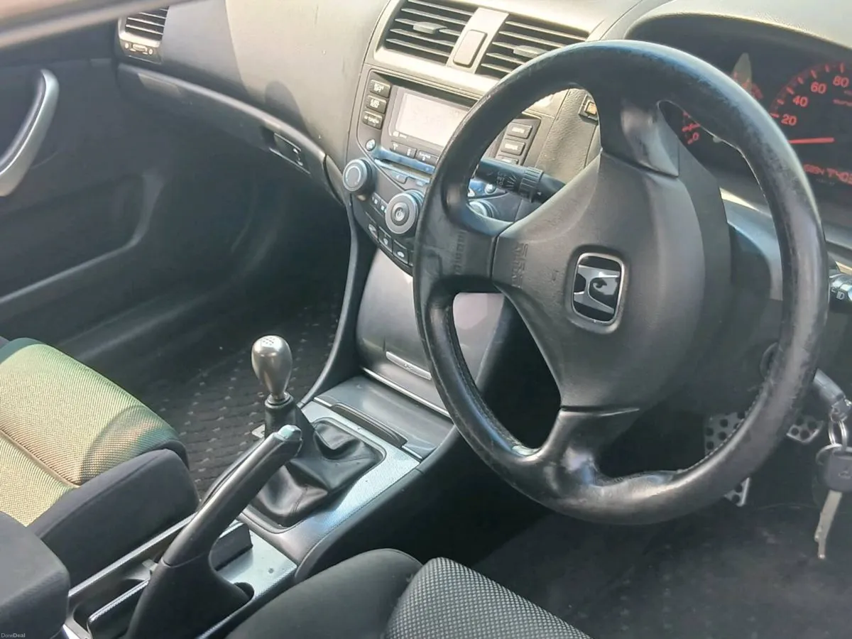Honda accord euro r cl7 - Image 6