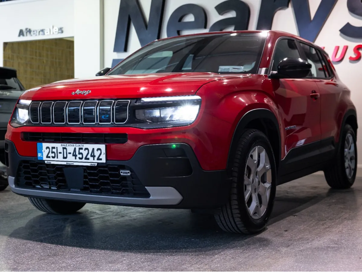 Jeep Avenger ALTITUDE 5DR AUTO - Image 3