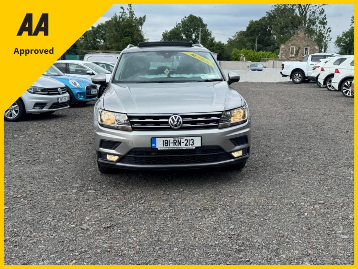 Volkswagen Tiguan 2.0 Tdi Panroof 6 speed manual - Image 2