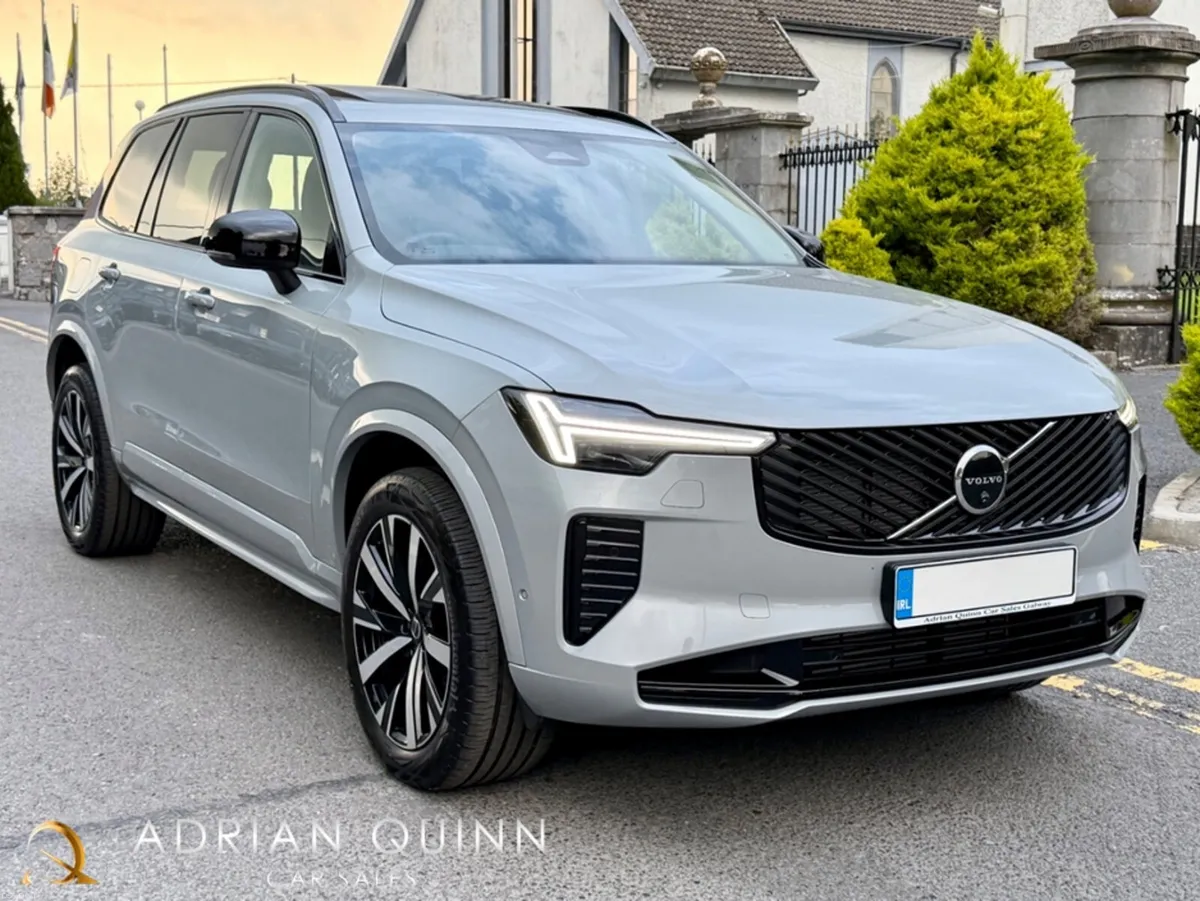 Volvo XC90 T8 PLUS  PHEV AWD AUTO - Image 4