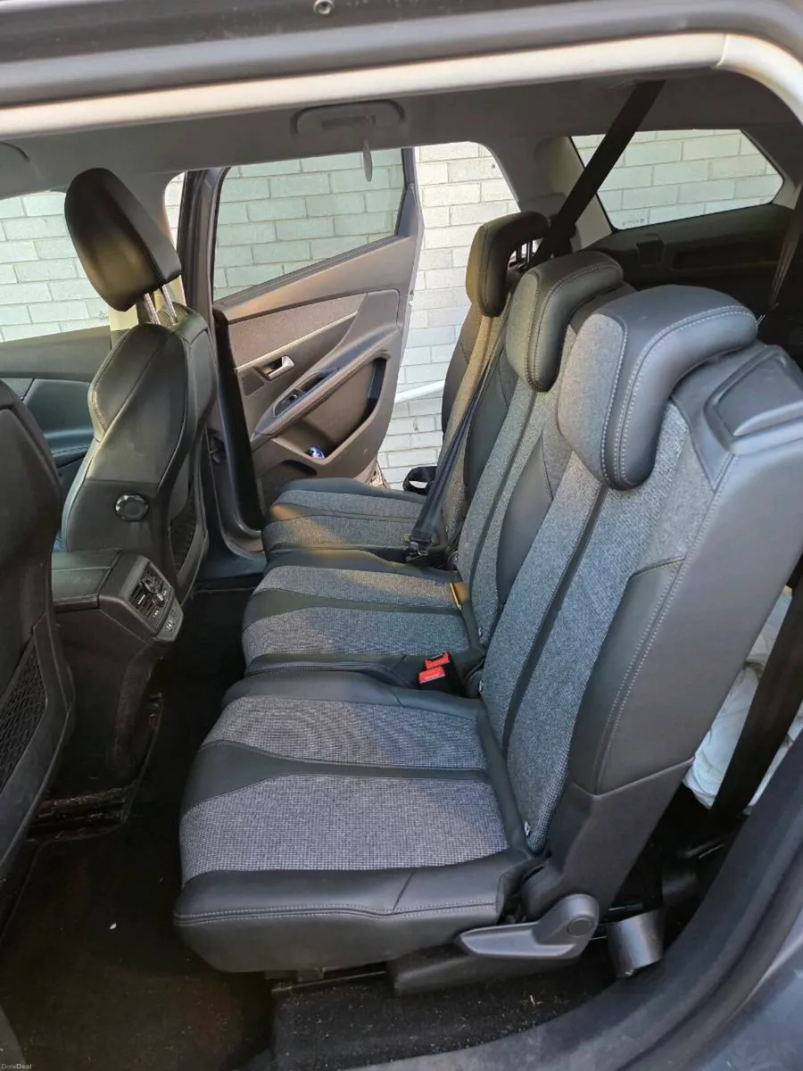 2020 Peugeot 5008 GT1.5 BlueHDi 7 Seat LOW MILEAGE - Image 5