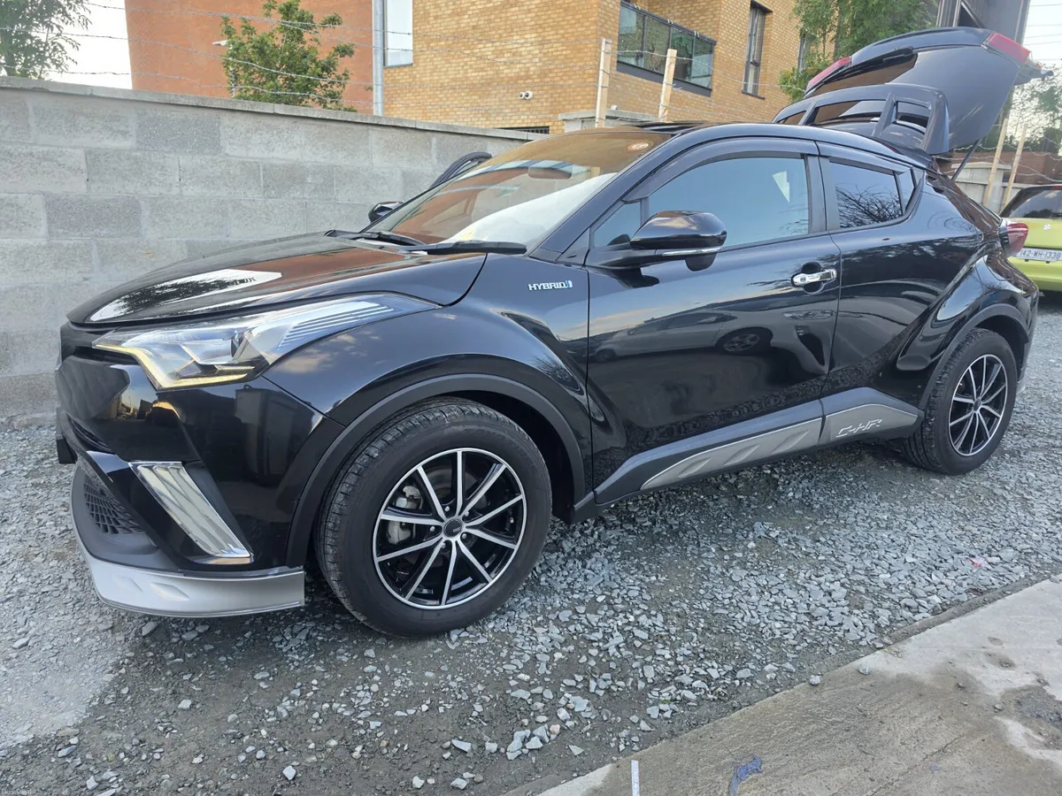 2019 Toyota C-HR DAA-ZYX10 HYBRID AUTO - Image 3