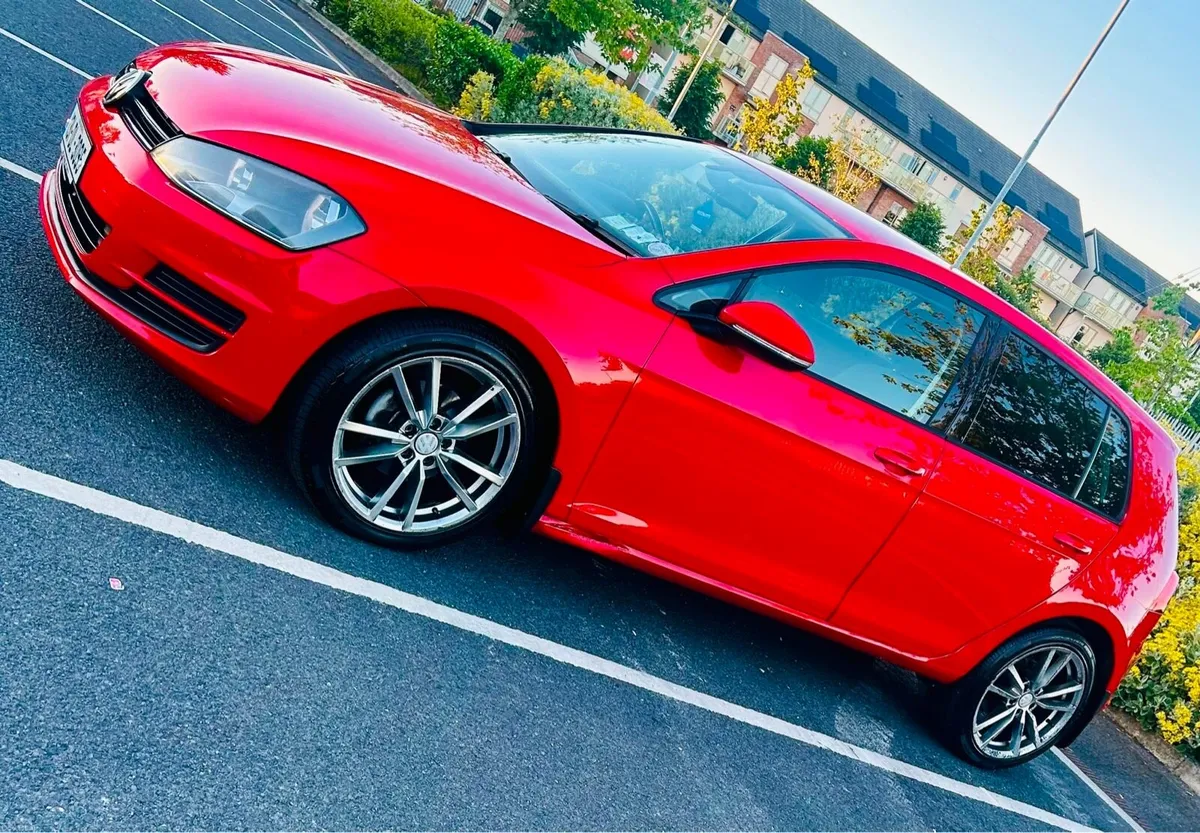 MK7 GOLF 1.6 TDI SE BMT 105PS 5DR - Image 4